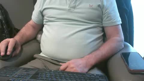 Snapshot of justpleased2behere chatting on 04/25/26, 01:41 here to Have Fun online show from 04/25/26, 01:41