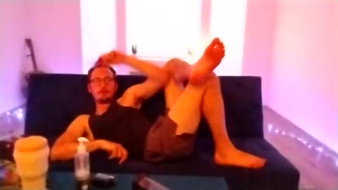 justsailing31 online show from 11/11/25, 03:01