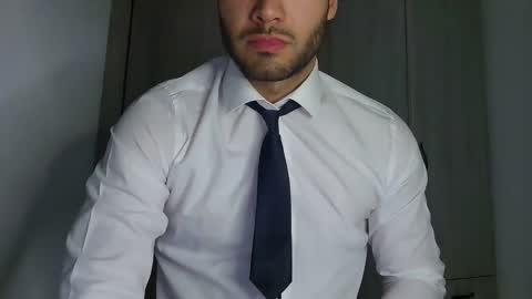 Justin online show from 04/08/26, 10:32