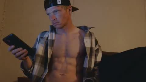 Snapshot of juucyyjayy chatting on 03/02/26, 04:36 juucyyjayy online show from 03/02/26, 04:36