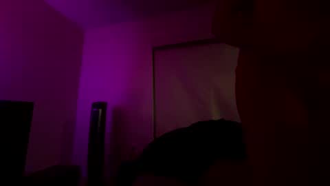 juuneet online show from 09/29/25, 08:08