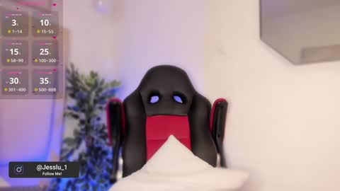 Snapshot of jvenuss chatting on 12/26/24, 11:03 ees 3 online show from 12/26/24, 11:03