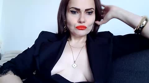 k_queen36 online show from 03/17/26, 09:56