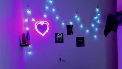 Snapshot of kaaiiri chatting on 03/05/25, 03:18 Kaaiiri online show from 03/05/25, 03:18