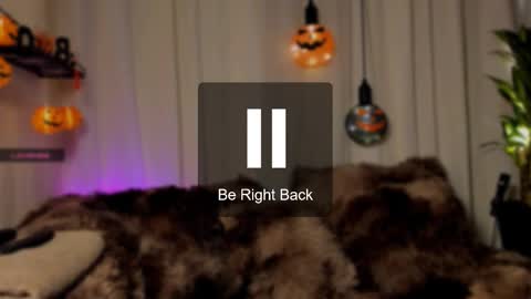 Snapshot of kaaiiri chatting on 10/08/25, 02:42 Kaaiiri online show from 10/08/25, 02:42