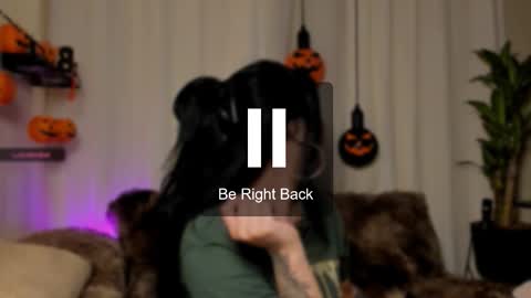 Snapshot of kaaiiri chatting on 10/21/25, 02:01 Kaaiiri online show from 10/21/25, 02:01