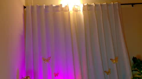 Snapshot of kaaiiri chatting on 05/08/26, 01:22 Kaaiiri online show from 05/08/26, 01:22
