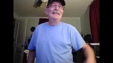 kabriggs137 online show from 01/28/25, 01:08