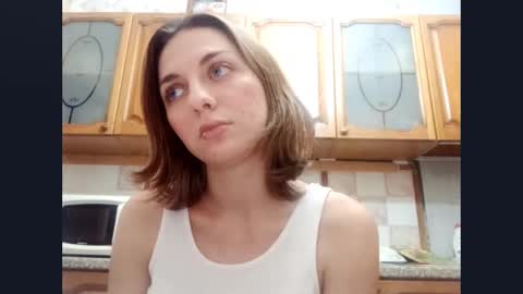 Nika online show from 09/15/25, 02:50