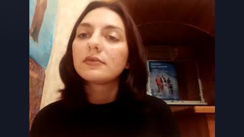 Nika online show from 10/12/25, 03:22