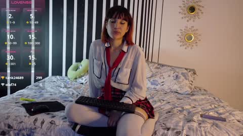 Snapshot of kad_kad chatting on 01/15/25, 10:24 Kanela online show from 01/15/25, 10:24