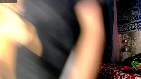 Snapshot of kade_01 chatting on 10/20/25, 03:51 Kade  Anne online show from 10/20/25, 03:51