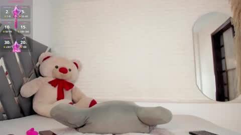 Snapshot of kaelaa18 chatting on 03/04/25, 12:55 Kaela online show from 03/04/25, 12:55