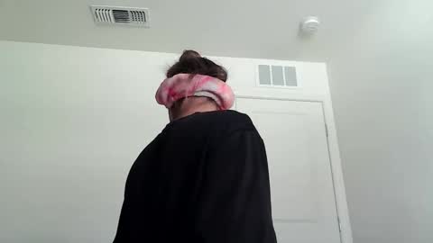 Snapshot of kaelagreen chatting on 04/07/26, 11:26 kaelagreen online show from 04/07/26, 11:26