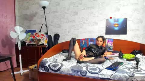 kagamitaiga2 online show from 12/20/25, 03:02