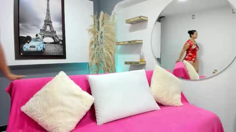 Antonella online show from 10/18/25, 09:32