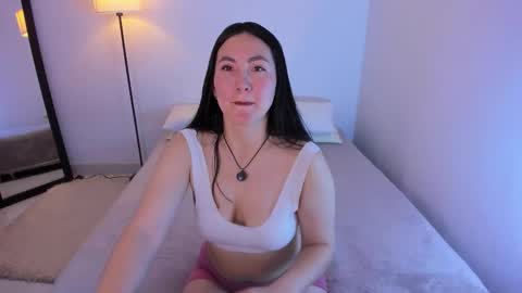 ChloeIndependient model online show from 03/08/26, 08:34
