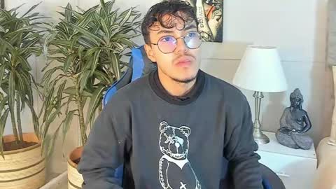 kai_storn online show from 04/19/26, 11:09