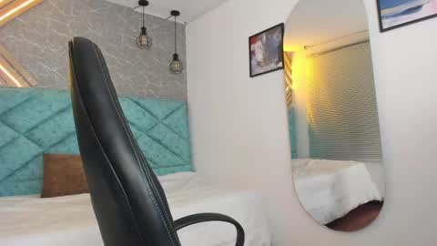 KAIA online show from 01/30/25, 01:55