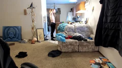 Kaiku77 online show from 12/02/25, 08:15