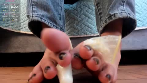 Kailin online show from 04/17/26, 01:03