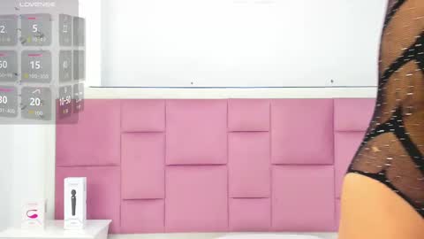 kelly online show from 11/10/25, 11:09