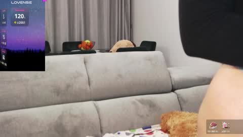 Kailyn online show from 01/10/25, 05:24