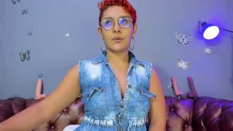 kaira_mosse_ online show from 03/01/26, 11:56