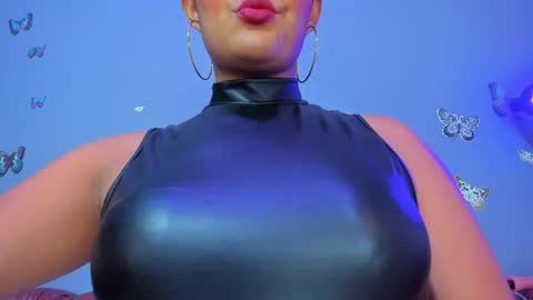 kaira_mosse_ online show from 04/19/26, 06:10