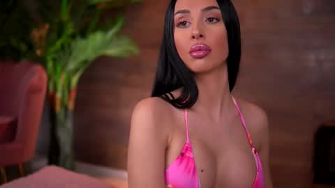 Kaira online show from 01/12/26, 07:19