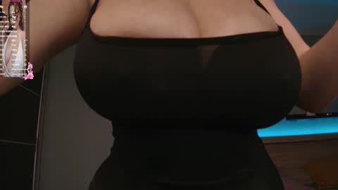 Snapshot of kairafantasy chatting on 02/03/25, 06:17 Kairafantasy online show from 02/03/25, 06:17