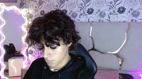 Snapshot of kaisage_tay chatting on 04/20/26, 03:31 kaisage_tay online show from 04/20/26, 03:31