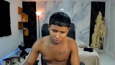 kaiser_alpha777 online show from 04/08/26, 11:48