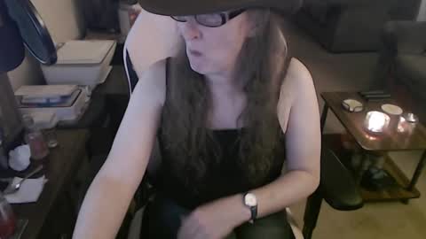 Camprincess331 online show from 01/01/25, 03:45