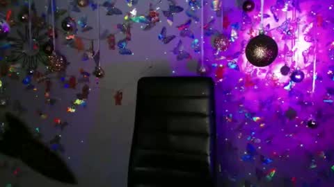 Snapshot of kaitlin_kk chatting on 12/03/25, 06:17 Kaitlin online show from 12/03/25, 06:17