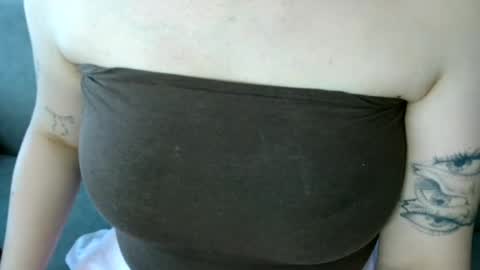 Kaitlin online show from 07/01/26, 10:06