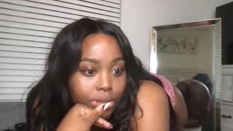 kaitlyncamsx online show from 01/26/25, 05:13