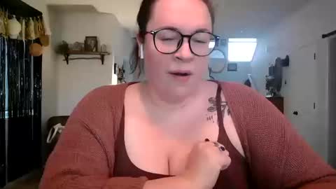 kaitrosss online show from 10/12/25, 08:08