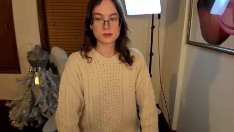 Kaiya    online show from 12/15/24, 02:19