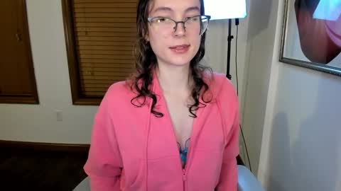 Kaiya    online show from 12/19/24, 05:40