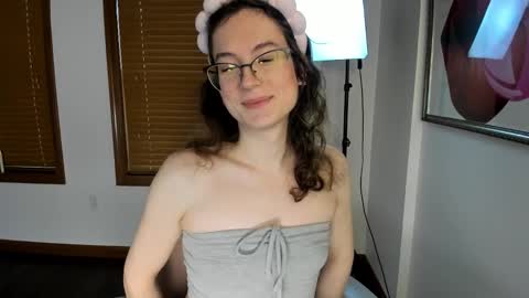 Kaiya    online show from 12/29/24, 08:58