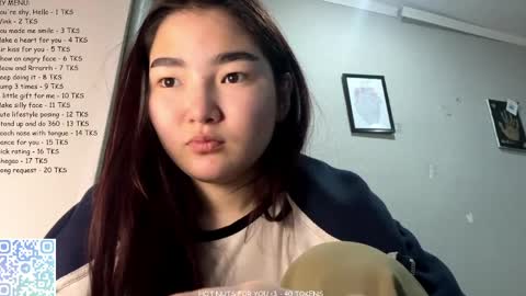 Sakura online show from 04/28/26, 10:15