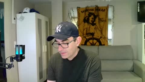 Snapshot of kalem48 chatting on 01/31/25, 09:37 MusicMen49 online show from 01/31/25, 09:37