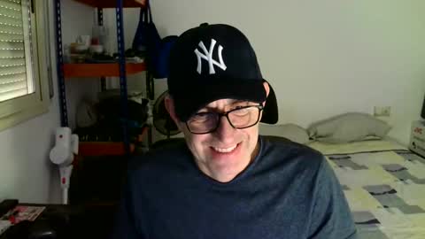 Snapshot of kalem48 chatting on 01/17/26, 02:55 MusicMen49 online show from 01/17/26, 02:55