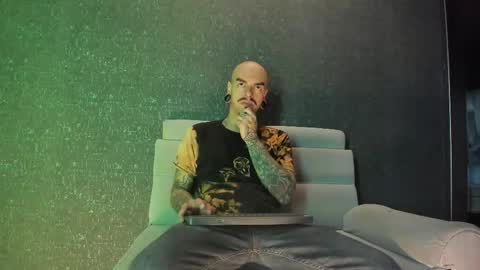 Kale online show from 11/10/25, 10:58