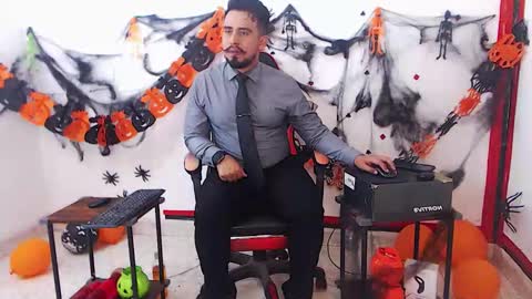 Kaleth online show from 10/27/25, 03:21