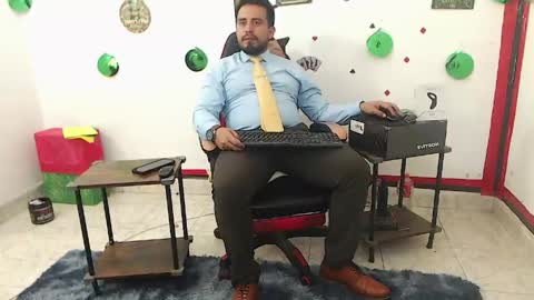 Kaleth online show from 04/22/26, 07:44