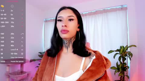 Snapshot of kali_ka chatting on 02/08/25, 01:33 Kali Ka Please help me with your thumbs up its important dont forget my birthday on October 26 online show from 02/08/25, 01:33