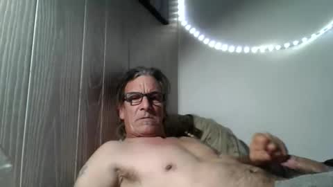 kalifornia91666 online show from 10/28/25, 06:17