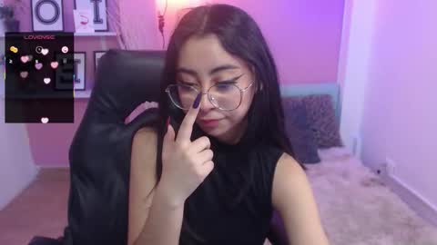 Snapshot of kalilowe_ chatting on 09/18/25, 02:41 Kali online show from 09/18/25, 02:41